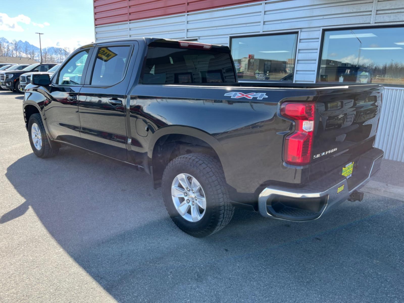 2021 BLACK /Black CHEVROLET SILVERADO 1500 LT (1GCUYDED3MZ) with an 5.3L engine, Automatic transmission, located at 1960 Industrial Drive, Wasilla, 99654, (907) 274-2277, 61.573475, -149.400146 - Photo #2